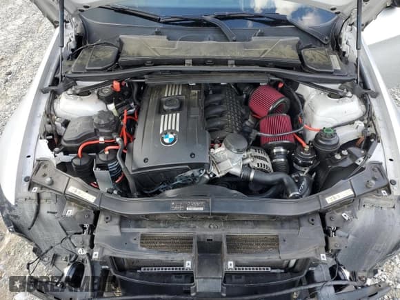 ✅ 2010 BMW 3 Series 335i xDrive • VIN: WBAPL3C55AA407996 • Lot: 69088905. Listed on Copart with 68,140 mi. Free auction sales archive from the USA and detailed vehicle history report at DreamBid. Image 11.