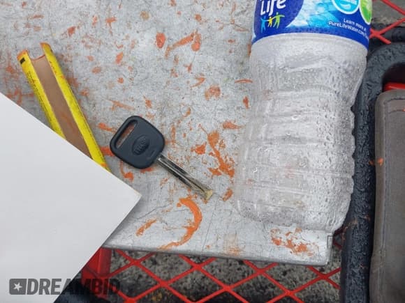 ✅ 2011 Kia Sorento LX • VIN: 5XYKTCA13BG142428 • Lot: 43247386. Listed on IAAI with 234,903 mi. Free auction sales archive from the USA and detailed vehicle history report at DreamBid. Image 11.