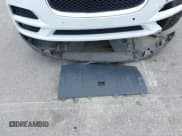 ✅ 2019 Jaguar F-Pace 25t Prestige • VIN: SADCK2GX3KA602396 • Lot: 42377936. Wystawiony na IAAI z przebiegiem 58 274 mil. Bezpłatny archiwum sprzedaży aukcyjnych z USA i szczegółowy raport historii pojazdu na DreamBid. Zdjęcie 6.