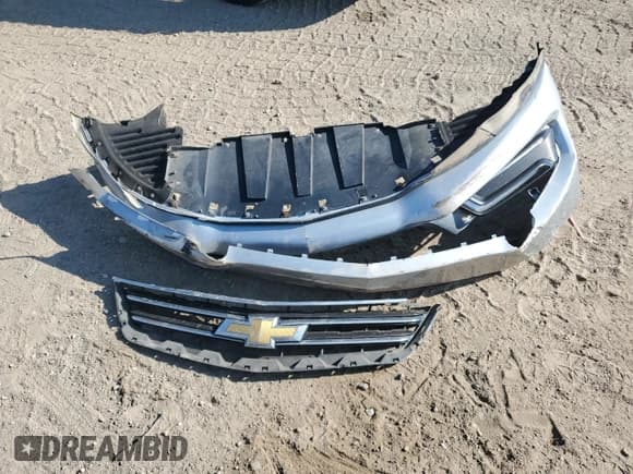 ✅ 2015 Chevrolet Impala LTZ • VIN: 1G1165S32FU114776 • Лот: 71967244. Опубликован ранее на Copart с пробегом 246 080 миль. Бесплатный доступ к архиву аукционных продаж из США и подробный отчёт об истории автомобиля на DreamBid. Изображение 14.