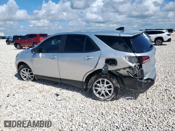 ✅ 2022 Chevrolet Equinox LS • VIN: 3GNAX5EV6NS117851 • Lot: 62594985. Listed on Copart with 80,926 mi. Free auction sales archive from the USA and detailed vehicle history report at DreamBid. Image 2.