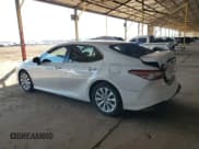 ✅ 2018 Toyota Camry LE • VIN: 4T1B11HK8JU124699 • Lot: 82579445. Wystawiony na Copart z przebiegiem 132 290 mil. Bezpłatny archiwum sprzedaży aukcyjnych z USA i szczegółowy raport historii pojazdu na DreamBid. Zdjęcie 2.