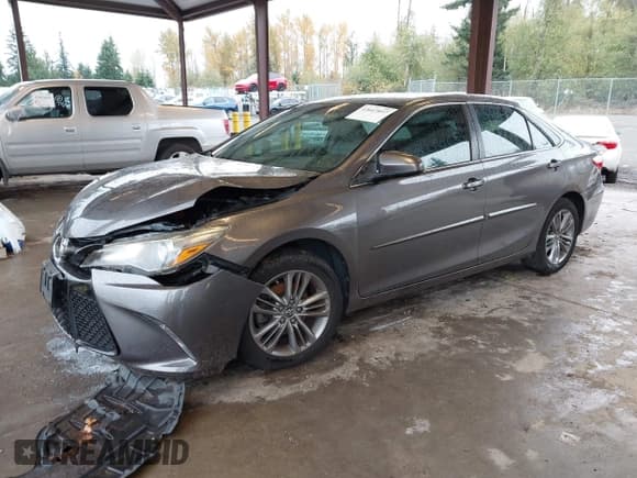 ✅ 2017 Toyota Camry SE • VIN: 4T1BF1FK0HU362576 • Lot: 43647037. Listed on IAAI with 102,686 mi. Free auction sales archive from the USA and detailed vehicle history report at DreamBid. Image 17.