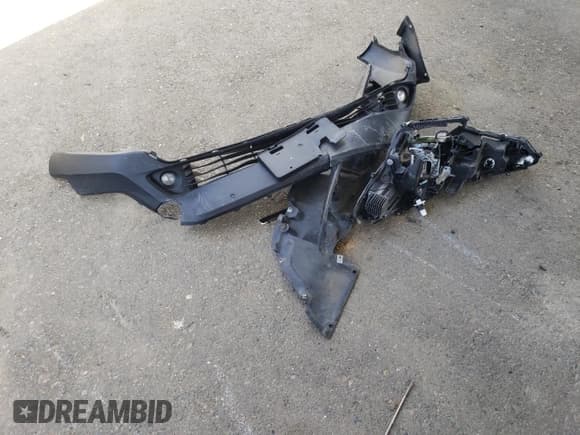 ✅ 2023 Toyota Corolla Cross XLE • VIN: 7MUDAABG6PV048792 • Lot: 56819095. Listed on Copart with 59,189 mi. Free auction sales archive from the USA and detailed vehicle history report at DreamBid. Image 13.