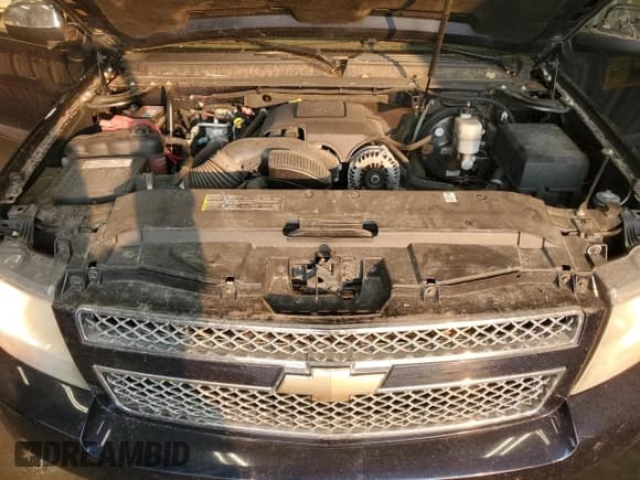 ✅ 2007 Chevrolet Suburban LT • VIN: 1GNFK16327J363861 • Lot: 75894924. Wystawiony na Copart z przebiegiem 199 469 mil. Bezpłatny archiwum sprzedaży aukcyjnych z USA i szczegółowy raport historii pojazdu na DreamBid. Zdjęcie 12.