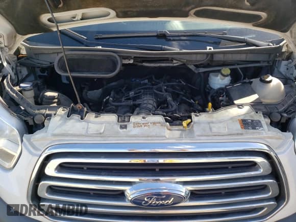 ✅ 2018 Ford Transit XL • VIN: 1FBZX2CGXJKA08902 • Lot: 64717945. Listed on Copart with 327,537 mi. Free auction sales archive from the USA and detailed vehicle history report at DreamBid. Image 12.