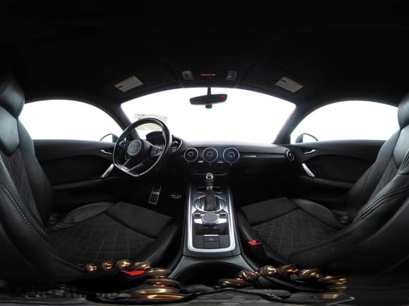 ✅ 2017 Audi TTS • VIN: TRUC1AFVXH1003423 • Лот: 41906860. Опубликован ранее на IAAI с пробегом 88 294 миль. Бесплатный доступ к архиву аукционных продаж из США и подробный отчёт об истории автомобиля на DreamBid. Изображение 18.