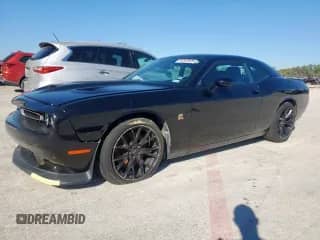 ✅ 2022 Dodge Challenger R/T Scat Pack • VIN: 2C3CDZFJ4NH226930 • Лот: 91327525. Размещён на Copart с пробегом 37 514 миль миль. Получите бесплатный доступ к архиву аукционных продаж из США и посмотрите подробный отчёт об истории автомобиля на DreamBid. Изображение 1.
