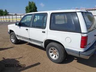 ✅ 1992 Ford Explorer Eddie Bauer • VIN: 1FMDU34X7NUA59055 • Lot: 42472171. Listed on IAAI with 98,269 mi. Free auction sales archive from the USA and detailed vehicle history report at DreamBid. Image 3.