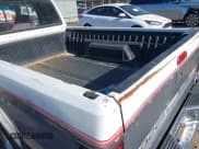 ✅ 1995 Dodge Dakota • VIN: 1B7GL23Y3SS323789 • Lot: 43692175. Wystawiony na IAAI z przebiegiem 170 000 mil. Bezpłatny archiwum sprzedaży aukcyjnych z USA i szczegółowy raport historii pojazdu na DreamBid. Zdjęcie 15.