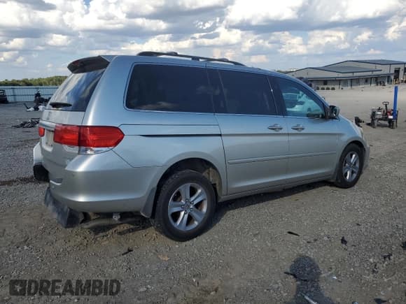 ✅ 2008 Honda Odyssey Touring • VIN: 5FNRL38988B039550 • Lot: 85102165. Listed on Copart with 108,056 mi. Free auction sales archive from the USA and detailed vehicle history report at DreamBid. Image 3.