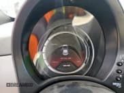 ✅ 2017 FIAT 500e • VIN: 3C3CFFGE2HT575834 • Lot: 59635625. Listed on Copart with 41,405 mi. Free auction sales archive from the USA and detailed vehicle history report at DreamBid. Image 9.