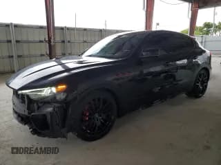 ✅ 2022 Maserati Levante • VIN: ZN661ZUT3NX384756 • Лот: 72005325. Опубликован ранее на Copart с пробегом 48 900 миль. Бесплатный доступ к архиву аукционных продаж из США и подробный отчёт об истории автомобиля на DreamBid. Изображение 1.