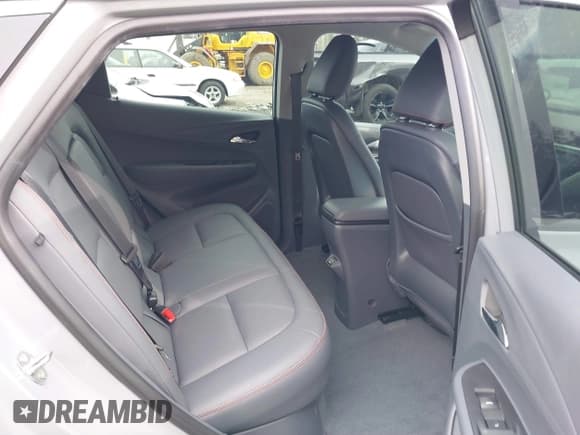 ✅ 2020 Chevrolet Bolt EV Premier • VIN: 1G1FZ6S08L4145700 • Lot: 41762056. Wystawiony na IAAI z przebiegiem 13 466 mil. Bezpłatny archiwum sprzedaży aukcyjnych z USA i szczegółowy raport historii pojazdu na DreamBid. Zdjęcie 8.