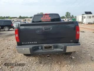 ✅ 2010 Chevrolet Silverado 1500 LT • VIN: 1GCSKSE30AZ119004 • Lot: 71615405. Wystawiony na Copart z przebiegiem 132 153 mil. Bezpłatny archiwum sprzedaży aukcyjnych z USA i szczegółowy raport historii pojazdu na DreamBid. Zdjęcie 6.