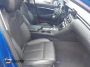 ✅ 2023 Genesis G70 2.0T • VIN: KMTG34TA3PU108473 • Lot: 42424368. Wystawiony na IAAI z przebiegiem 31 009 mil. Bezpłatny archiwum sprzedaży aukcyjnych z USA i szczegółowy raport historii pojazdu na DreamBid. Zdjęcie 5.