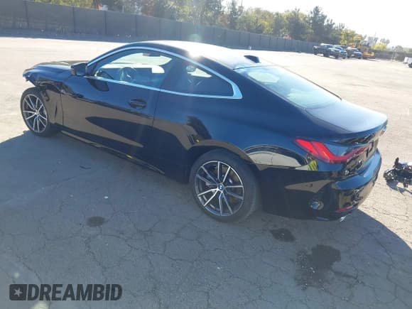 ✅ 2025 BMW 4 Series 430i • VIN: WBA43DA01SCT72167 • Lot: 43856244. Wystawiony na IAAI z przebiegiem 6 220 mil. Bezpłatny archiwum sprzedaży aukcyjnych z USA i szczegółowy raport historii pojazdu na DreamBid. Zdjęcie 3.