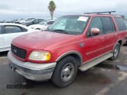 ✅ 2001 Ford Expedition Eddie Bauer • VIN: 1FMRU17LX1LA73664 • Lot: 43175580. Listed on IAAI with 153,050 mi. Free auction sales archive from the USA and detailed vehicle history report at DreamBid. Image 2.