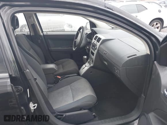 ✅ 2008 Dodge Caliber SXT • VIN: 1B3HB48B88D683307 • Лот: 41214044. Опубликован ранее на IAAI с пробегом 173 668 миль. Бесплатный доступ к архиву аукционных продаж из США и подробный отчёт об истории автомобиля на DreamBid. Изображение 5.