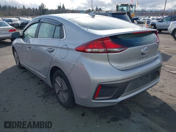 ✅ 2020 Hyundai Ioniq SE • VIN: KMHC75LC8LU243155 • Lot: 41603555. Wystawiony na IAAI z przebiegiem 80 604 mil. Bezpłatny archiwum sprzedaży aukcyjnych z USA i szczegółowy raport historii pojazdu na DreamBid. Zdjęcie 3.