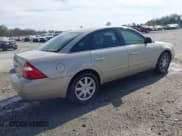 ✅ 2005 Ford Five Hundred Limited • VIN: 1FAFP25115G130702 • Lot: 43770339. Listed on IAAI with 198,783 mi. Free auction sales archive from the USA and detailed vehicle history report at DreamBid. Image 4.