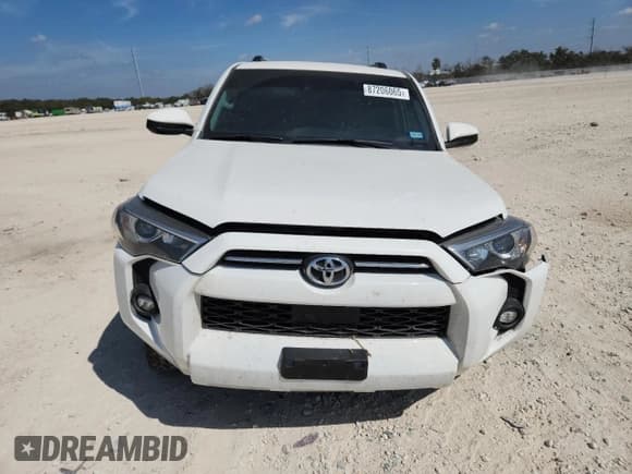 ✅ 2021 Toyota 4Runner SR5 • VIN: JTEEU5JR1M5234270 • Lot: 87206065. Listed on Copart with 72,800 mi. Free auction sales archive from the USA and detailed vehicle history report at DreamBid. Image 5.