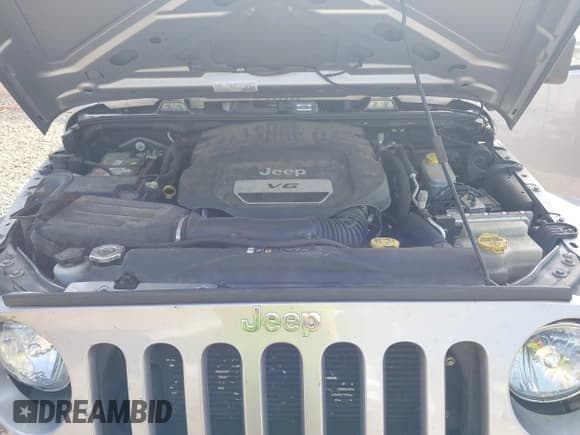 ✅ 2018 Jeep Wrangler Unlimited Sport S • VIN: 1C4HJWDG2JL929231 • Лот: 42282904. Опубликован ранее на IAAI с пробегом 150 362 миль. Бесплатный доступ к архиву аукционных продаж из США и подробный отчёт об истории автомобиля на DreamBid. Изображение 10.