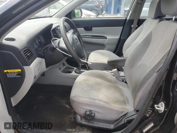 ✅ 2010 Hyundai Accent GLS • VIN: KMHCN4AC0AU504472 • Лот: 55135825. Опубликован ранее на Copart с пробегом 185 704 миль. Бесплатный доступ к архиву аукционных продаж из США и подробный отчёт об истории автомобиля на DreamBid. Изображение 7.