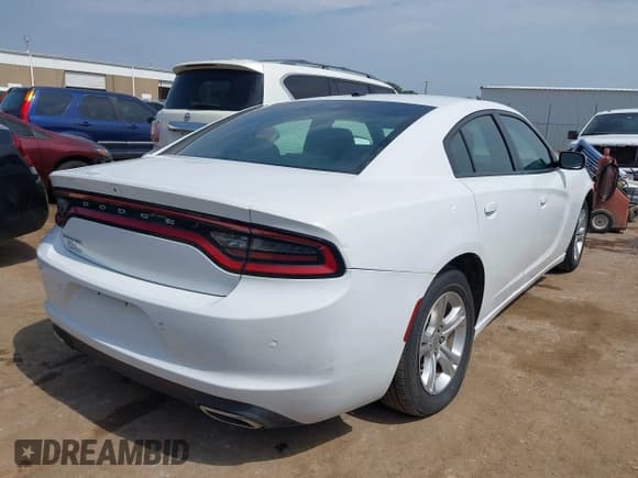 ✅ 2022 Dodge Charger SXT • VIN: 2C3CDXBG4NH234833 • Лот: 43148626. Опубликован ранее на IAAI с пробегом 56 619 миль. Бесплатный доступ к архиву аукционных продаж из США и подробный отчёт об истории автомобиля на DreamBid. Изображение 4.