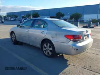 ✅ 2005 Lexus ES 350 • VIN: JTHBA30G355130612 • Лот: 43751051. Опубликован ранее на IAAI с пробегом 192 608 миль. Бесплатный доступ к архиву аукционных продаж из США и подробный отчёт об истории автомобиля на DreamBid. Изображение 3.