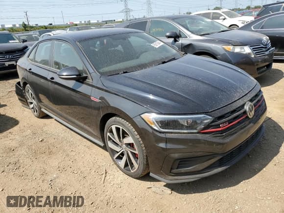 ✅ 2020 Volkswagen Jetta S • VIN: 3VW5T7BUXLM039165 • Лот: 65815944. Опубликован ранее на Copart с пробегом 73 343 миль. Бесплатный доступ к архиву аукционных продаж из США и подробный отчёт об истории автомобиля на DreamBid. Изображение 4.