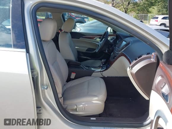 ✅ 2015 Buick Regal • VIN: 2G4GK5EX5F9248069 • Lot: 43376612. Listed on IAAI with 135,791 mi. Free auction sales archive from the USA and detailed vehicle history report at DreamBid. Image 5.