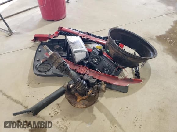 ✅ 2004 Chevrolet Colorado 1LT • VIN: 1GCDT146048150565 • Лот: 49593255. Опубликован ранее на Copart с пробегом 66 015 миль. Бесплатный доступ к архиву аукционных продаж из США и подробный отчёт об истории автомобиля на DreamBid. Изображение 12.