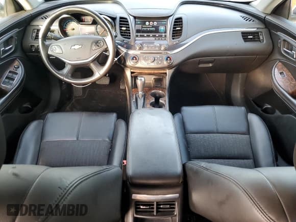 ✅ 2015 Chevrolet Impala LT • VIN: 1G1115SL9FU131945 • Лот: 71011904. Опубликован ранее на Copart с пробегом 99 872 миль. Бесплатный доступ к архиву аукционных продаж из США и подробный отчёт об истории автомобиля на DreamBid. Изображение 8.