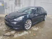 ✅ 2018 Tesla Model 3 Long Range Battery • VIN: 5YJ3E1EB5JF171036 • Lot: 94428175. Wystawiony na Copart z przebiegiem 96 918 mil. Bezpłatny archiwum sprzedaży aukcyjnych z USA i szczegółowy raport historii pojazdu na DreamBid. Zdjęcie 1.