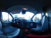 ✅ 2018 Ford Transit • VIN: 1FTBF4XM2JKA33045 • Лот: 43542502. Опубликован ранее на IAAI с пробегом 185 141 миль. Бесплатный доступ к архиву аукционных продаж из США и подробный отчёт об истории автомобиля на DreamBid. Изображение 18.