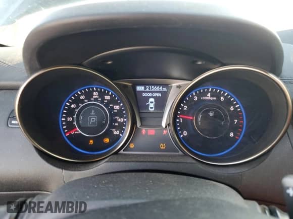 2013 Hyundai Genesis Coupe R-Spec с VIN KMHHT6KD6DU105021, выставлен на аукционе Copart как лот 83392894 с пробегом 215 664 миль миль и Списание • Salvage title. История ставок и продаж доступна на DreamBid. Изображение 9.