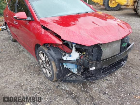 2017 Hyundai Elantra SE z VIN 5NPD84LF0HH033922, wystawiony jako IAAI lot #43495221 z przebiegiem 110 625 mil mil oraz . Historia ofert i sprzedaży dostępna na DreamBid. Obrazek 6.