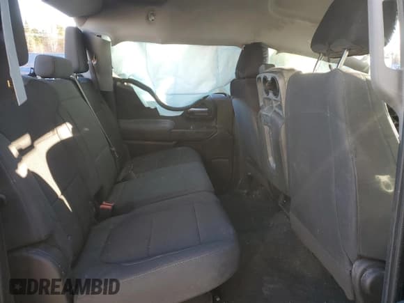 ✅ 2019 Chevrolet Silverado 1500 Custom • VIN: 1GCUYBEF9KZ304073 • Лот: 93163045. Опубликован ранее на Copart с пробегом Не указан. Бесплатный доступ к архиву аукционных продаж из США и подробный отчёт об истории автомобиля на DreamBid. Изображение 10.