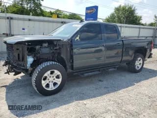 ✅ 2018 Chevrolet Silverado 1500 LT • VIN: 1GCVKREC0JZ239987 • Лот: 59471834. Опубликован ранее на Copart с пробегом 81 927 миль. Бесплатный доступ к архиву аукционных продаж из США и подробный отчёт об истории автомобиля на DreamBid. Изображение 1.