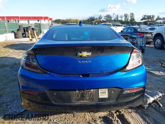 ✅ 2017 Chevrolet Volt Premier • VIN: 1G1RD6S56HU127968 • Lot: 43539805. Listed on IAAI with Not provided. Free auction sales archive from the USA and detailed vehicle history report at DreamBid. Image 16.