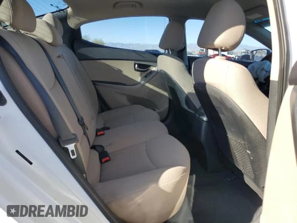 ✅ 2016 Hyundai Elantra SE • VIN: 5NPDH4AE5GH748042 • Lot: 90401815. Listed on Copart with 115,991 mi. Free auction sales archive from the USA and detailed vehicle history report at DreamBid. Image 10.
