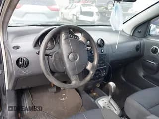 ✅ 2007 Chevrolet Aveo LS • VIN: KL1TD66637B737599 • Lot: 41732661. Wystawiony na IAAI z przebiegiem 144 635 mil. Bezpłatny archiwum sprzedaży aukcyjnych z USA i szczegółowy raport historii pojazdu na DreamBid. Zdjęcie 5.