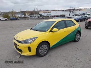✅ 2019 Kia Rio S • VIN: 3KPA25AB2KE179485 • Lot: 43667556. Listed on IAAI with 211,281 mi. Free auction sales archive from the USA and detailed vehicle history report at DreamBid. Image 2.