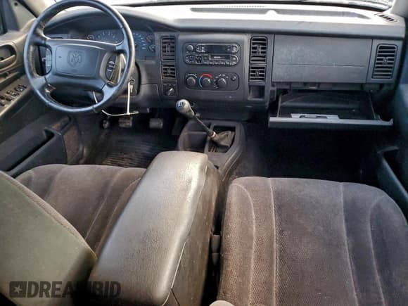 ✅ 2001 Dodge Dakota Sport • VIN: 1B7GG2AX81S191318 • Лот: 95538915. Опубликован ранее на Copart с пробегом 160 205 миль. Бесплатный доступ к архиву аукционных продаж из США и подробный отчёт об истории автомобиля на DreamBid. Изображение 8.