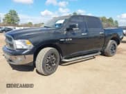 ✅ 2010 Dodge 1500 Sport • VIN: 1D7RB1CT4AS141906 • Lot: 41504202. Wystawiony na IAAI z przebiegiem 240 019 mil. Bezpłatny archiwum sprzedaży aukcyjnych z USA i szczegółowy raport historii pojazdu na DreamBid. Zdjęcie 2.