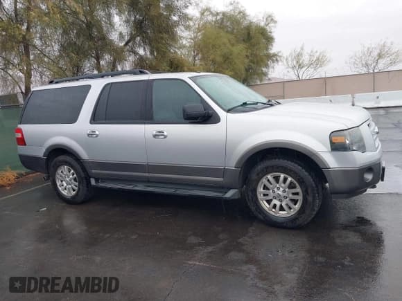 ✅ 2012 Ford Expedition Max King Ranch • VIN: 1FMJK1J50CEF54673 • Лот: 41549942. Опубликован ранее на IAAI с пробегом 163 774 миль. Бесплатный доступ к архиву аукционных продаж из США и подробный отчёт об истории автомобиля на DreamBid. Изображение 13.