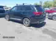 2017 Mitsubishi Outlander SE с VIN JA4AZ3A3XHZ070496, выставлен на аукционе IAAI как лот 43001702 с пробегом 137 230 миль миль и . История ставок и продаж доступна на DreamBid. Изображение 3.