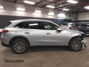 ✅ 2025 Mercedes-Benz GLC 300 • VIN: W1NKM4HB5SF257609 • Лот: 41680577. Опубликован ранее на IAAI с пробегом 1 152 миль. Бесплатный доступ к архиву аукционных продаж из США и подробный отчёт об истории автомобиля на DreamBid. Изображение 14.