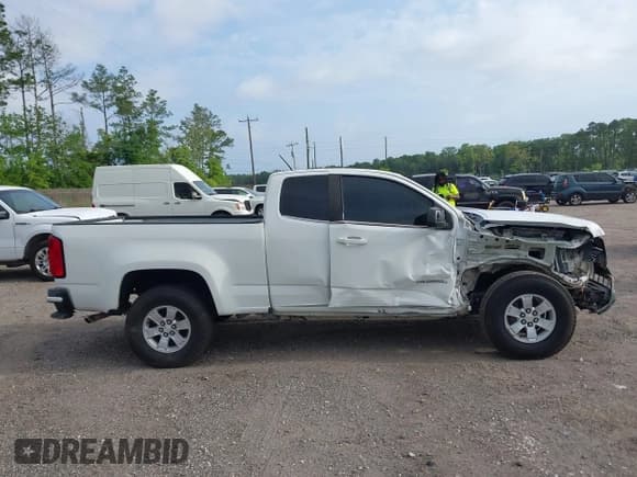 ✅ 2018 Chevrolet Colorado 4WD Work Truck • VIN: 1GCHTBEA1J1155675 • Lot: 42138501. Listed on IAAI with 93,592 mi. Free auction sales archive from the USA and detailed vehicle history report at DreamBid. Image 13.